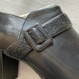 Clarks black leather boots